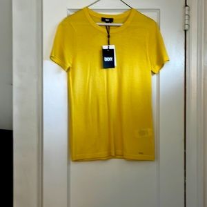 DKNY top light sweater Material sz XS